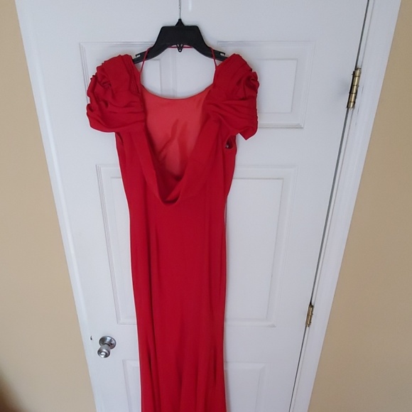 JS COLLECTION RED GOWN - Picture 8 of 10